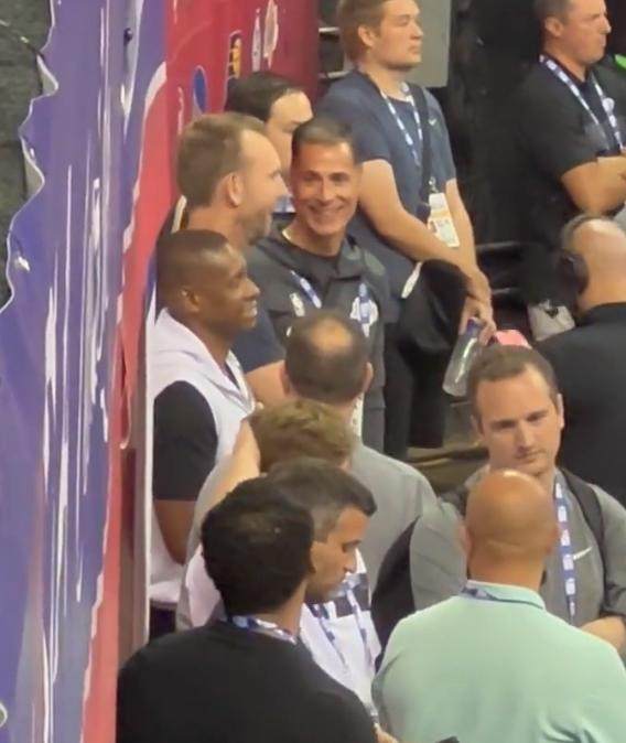 九游娱乐-53天闹剧落幕！杜兰特和篮网做出了“正确”选择